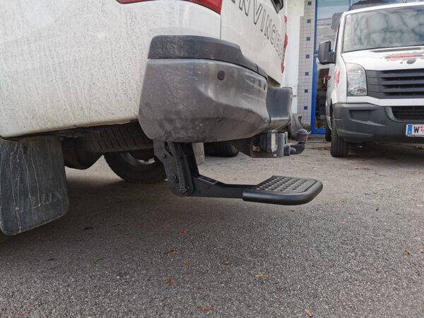 Trittstuffe / T-Step Einstiegshilfe Toyota Hilux 2015+ 2020+