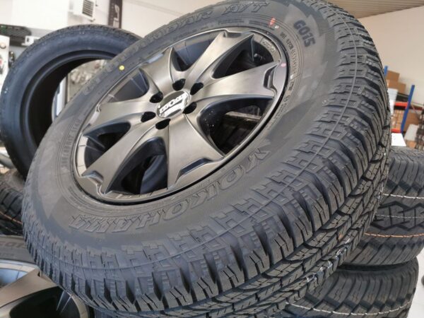 265/65R17" Yokohama Geolandar G015 T/A All Terrain M+S