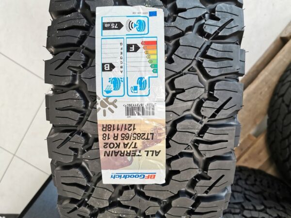 285/65R18 BfGoodrich Ko2 A/T Reifen