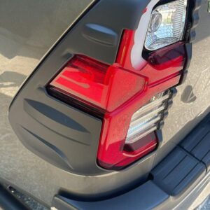 Heckleuchten Abeckungen schwarz - Toyota Hilux ab 2020-