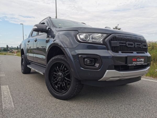 Kotflügelverbreiterung City Grau BJ9 Ford Ranger 2019- mit PDC