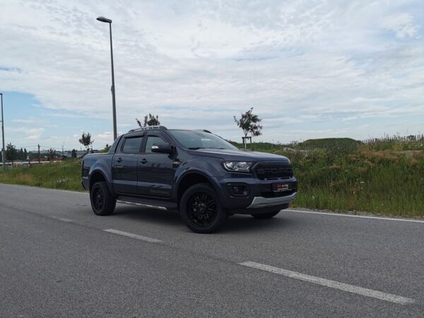 Kotflügelverbreiterung City Grau BJ9 Ford Ranger 2019- mit PDC