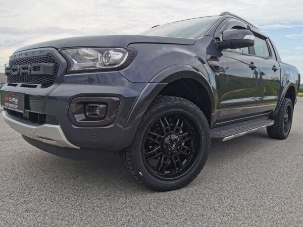 Kotflügelverbreiterung City Grau BJ9 Ford Ranger 2019- mit PDC