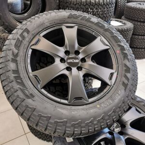 18" Aluräder OXXO schwarz Wildpeak AT3 - TÜV - Navara NP300