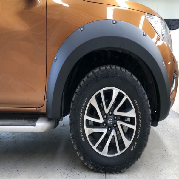 Kotflügelverbreiterungen Rocky Nissan Navara NP300 - AdBlue