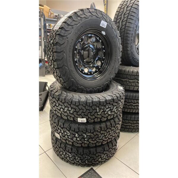 215/75R15 BfGoodrich Ko2 AllTerrain M+S