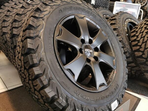 18" Räder OXXO 265/60R18 BfGoodrich K02 A/T - Toyota Hilux - TÜV