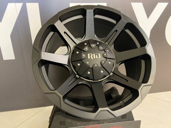 Alufelge RID R05 18"x9J ET10 Schwarz - TÜV