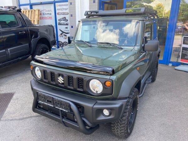 Bug Buard Insektenschutz auf Motorhaube - Suzuki Jimny