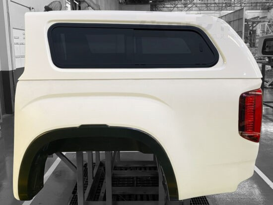 Aeroklas Stylish Hardtop - seitliche Schiebefenster - Amarok D/C 2023-