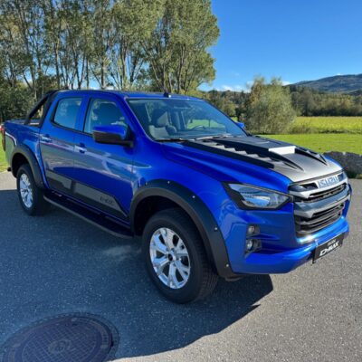 Kotflügelverbreiterungen Isuzu D-Max 2020+ Chrome Nieten