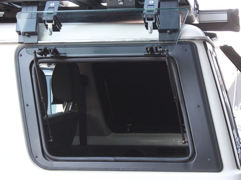 Toyota Land Cruiser 76 Gullwing Fensterscheibe / linke Seite aus Glas