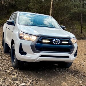 Lazer Lamps Kühlergrill-Kit für Toyota Hilux ab Baujahr 2021 - Triple-R 750 Elite