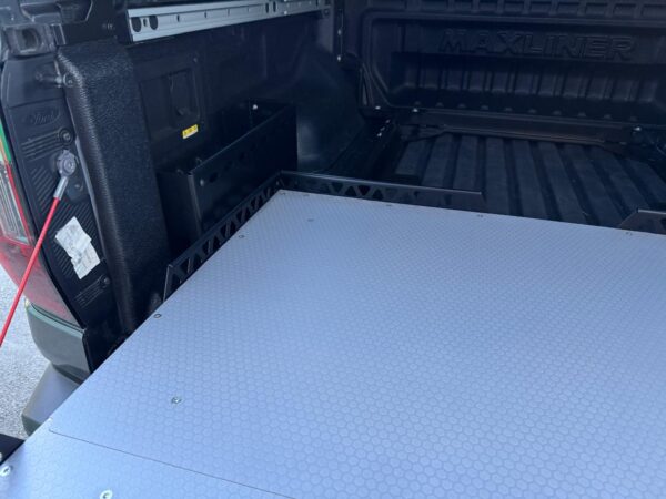Ausziehbarer Laderaumtisch für Ford Ranger Doppelkabine ab Baujahr 2023 – Bild 6