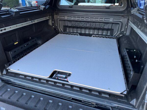 Ausziehbarer Laderaumtisch für Ford Ranger Doppelkabine ab Baujahr 2023 – Bild 4