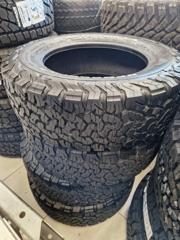 4x BF-Goodrich A/T KO2 245/65 R17 111/108S - All Terrain - M&S - DOT 2022 – Bild 3