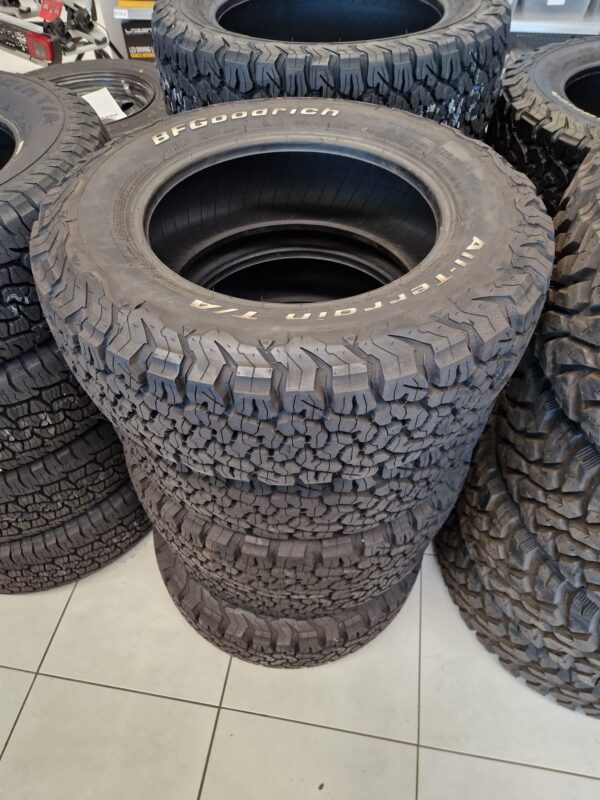 5x BF-Goodrich A/T KO2 215/70 R16 100/97R - All Terrain - M&S - DOT 2019