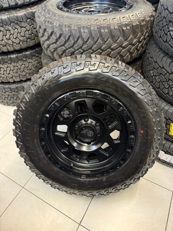 18" Aluräder SET –KMC XD132 RG2 mit 275/65R18 MT-764 BIG HORN – Ford Ranger – VW Amarok – Bild 2