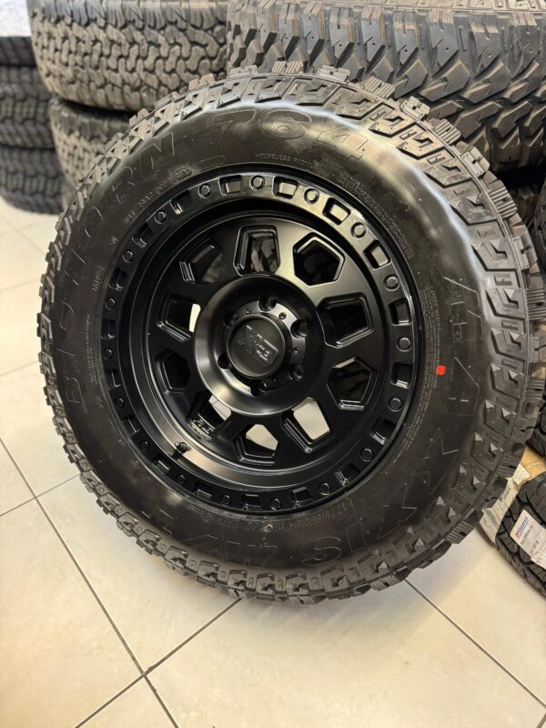 18" Aluräder SET –KMC XD132 RG2 mit 275/65R18 MT-764 BIG HORN – Ford Ranger – VW Amarok – Bild 4