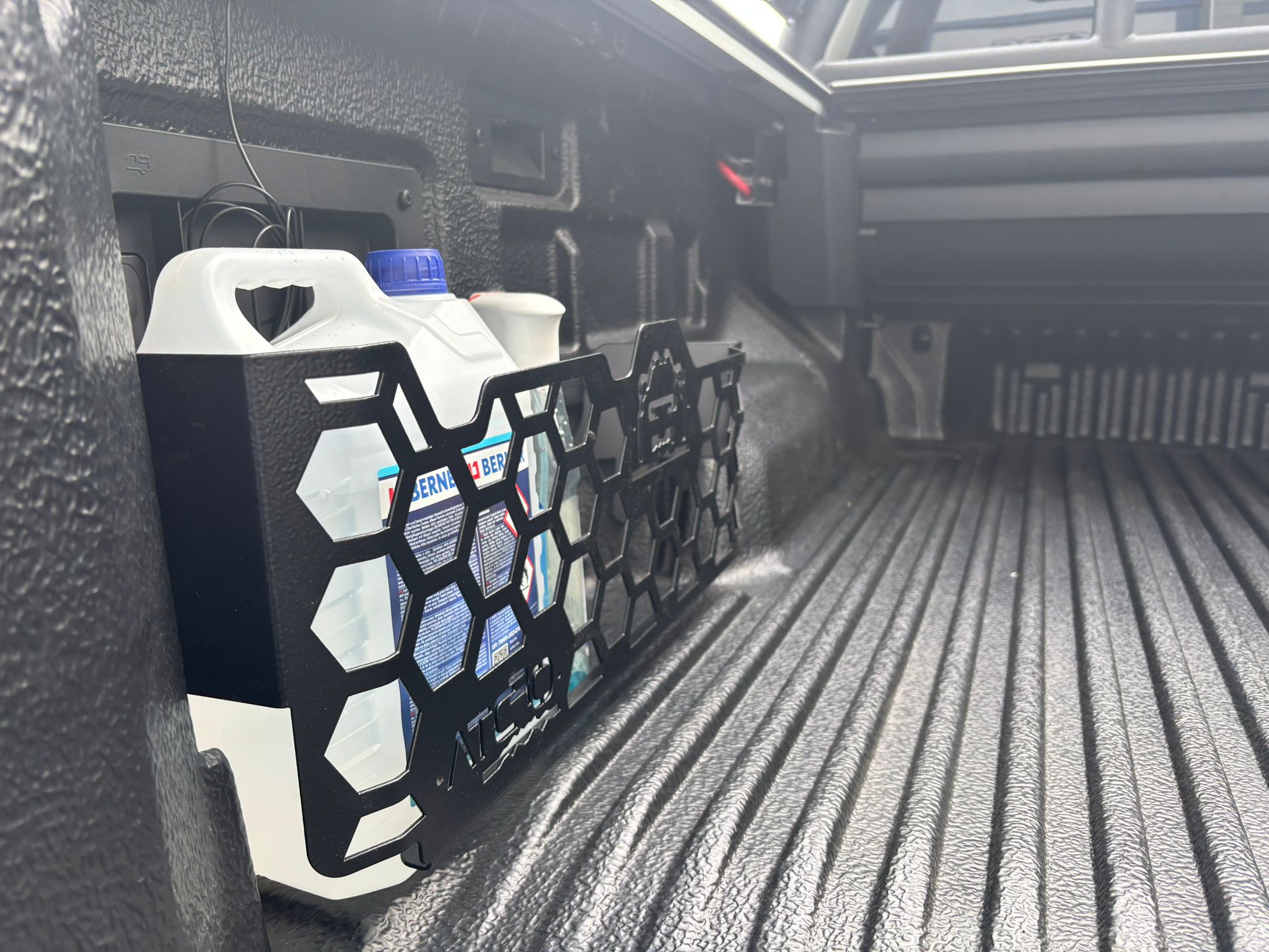 Laderaum-Organisator LINKS für Ford Ranger pHEV 2025+ – Bild 2