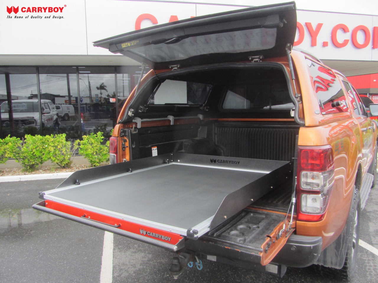 Carryboy ausziehbarer Laderaumtisch SIMPLE Größe S – 1000 x 1380 x 208 mm für Toyota, Isuzu und Mitsubishi – Bild 10